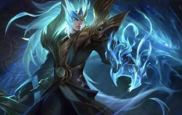 官方：xfl0ud 移至 Heroic 的替补席